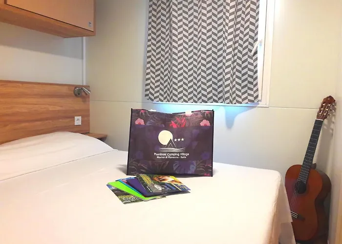 Кемпинг Piomboni Village Марина-ди-Равенна